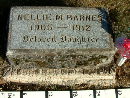 Photo of Nellie Barnes monument